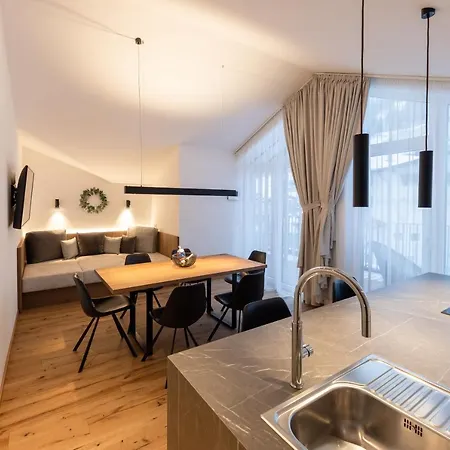 Max Mountain Lejlighedshotel 4*