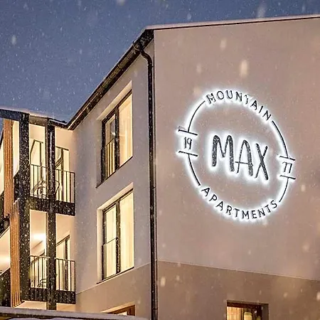 Max Mountain Apartmanhotel 4*