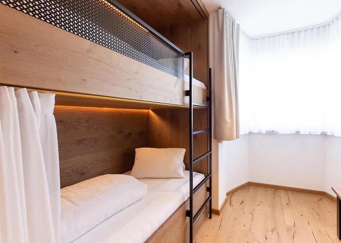 Aparthotel Max Mountain 4*