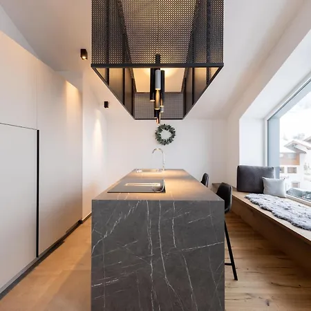 Ξενοδοχείο με διαμερίσματα Max Mountain