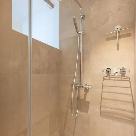 Max Mountain Ξενοδοχείο με διαμερίσματα 4*