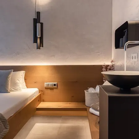 Max Mountain Ξενοδοχείο με διαμερίσματα 4*